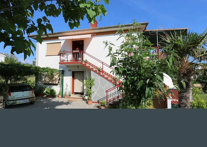 Mihajic M דירה *